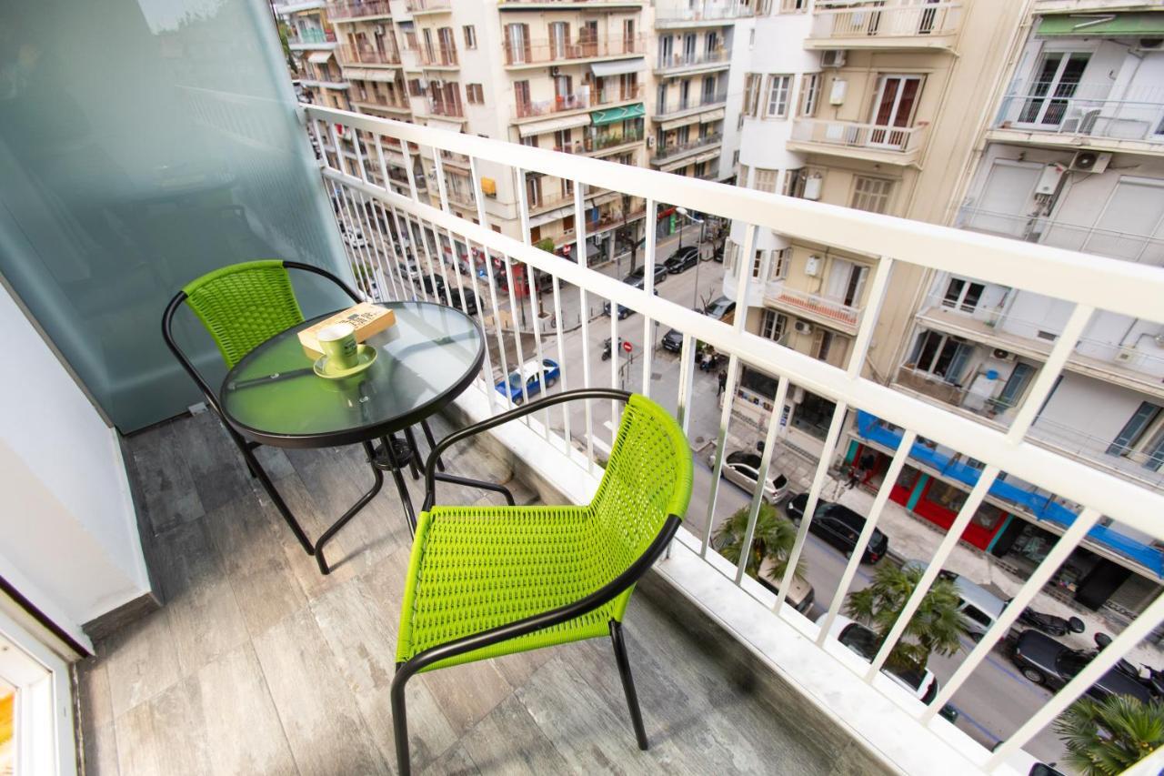 Downtown Luxury Boutique Suites : The Yellow Suite Thessaloníki Luaran gambar